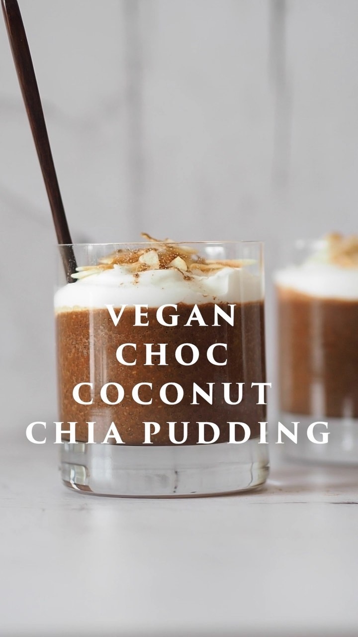 Vegan Chia Pudding with Cacao and Toppings