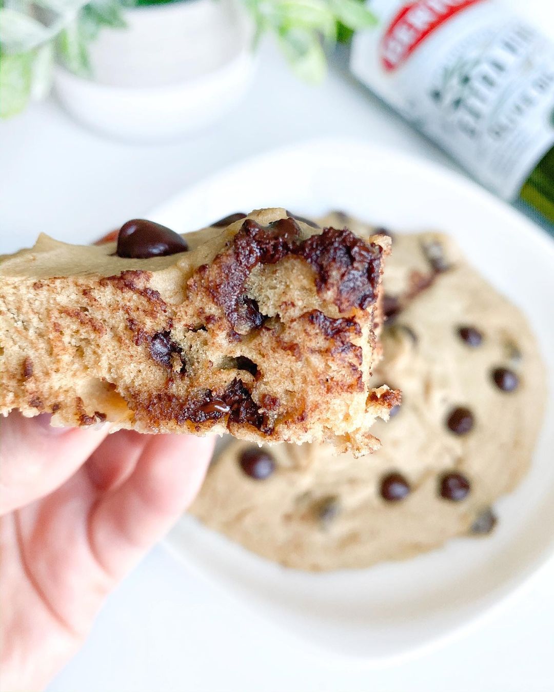 Quick and Fluffy Microwave Chocolate Chip Cookie