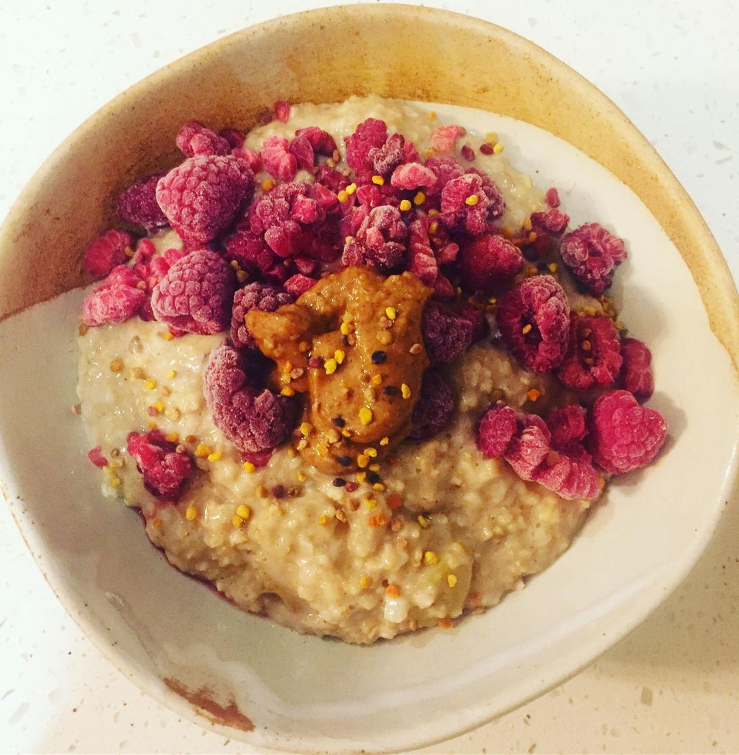 Salted Caramel Apple Oats