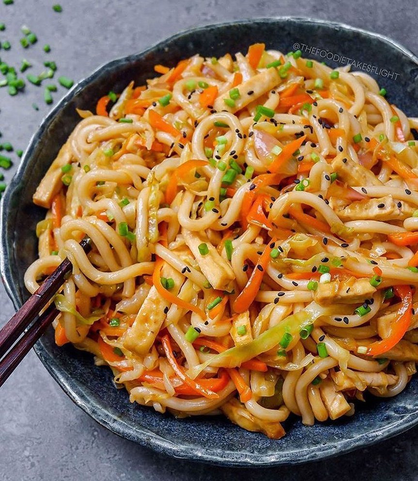 Sweet and Spicy Udon Noodle Stir-Fry