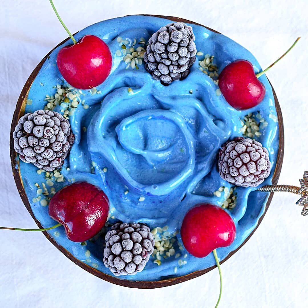 Vegan Summer Smoothie Bowl