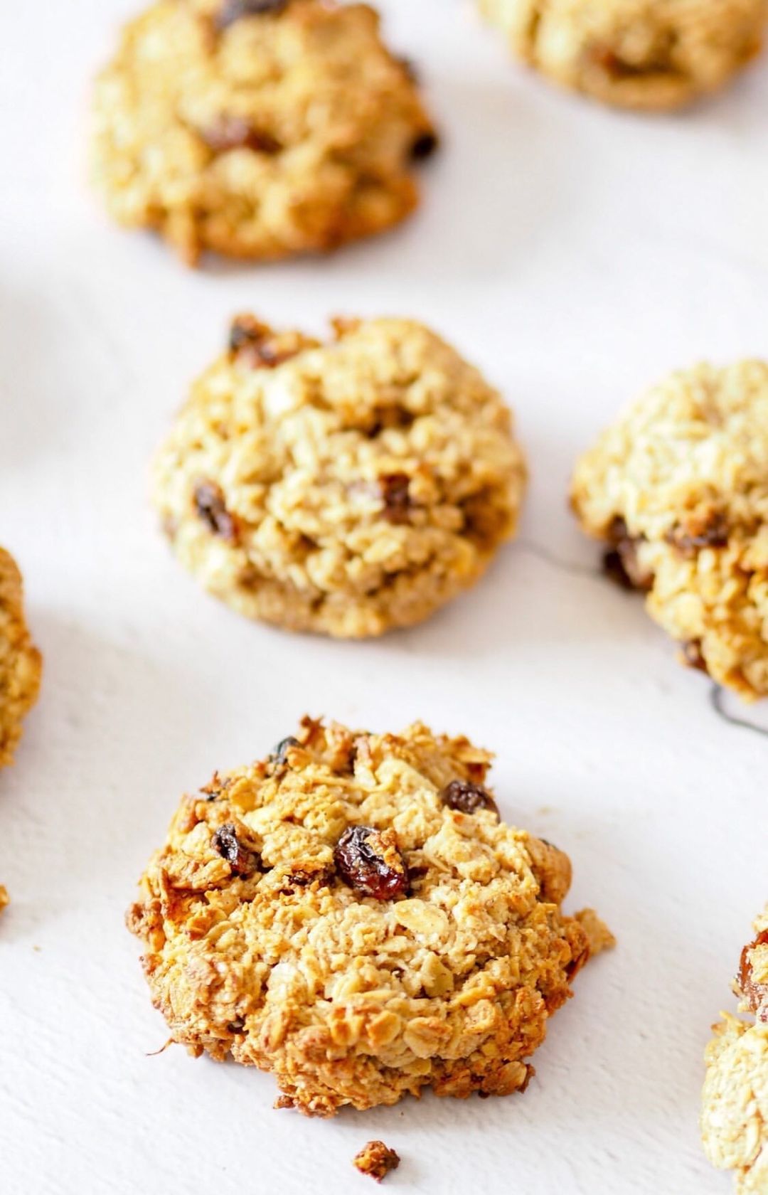 Tahini Oat Cookies with Sultanas and Coconut