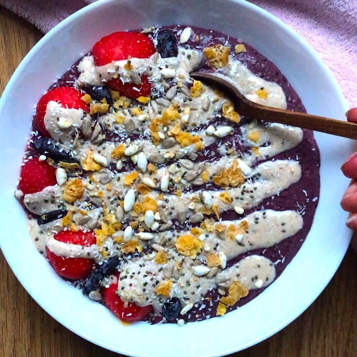 Vegan Berry Protein Overnight Oats Smoothie
