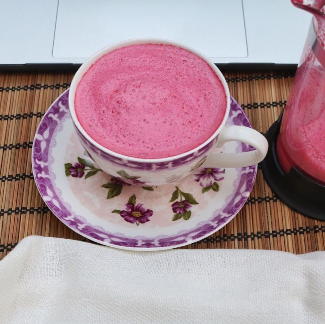 Beetroot Latte with Milk and Cinnamon