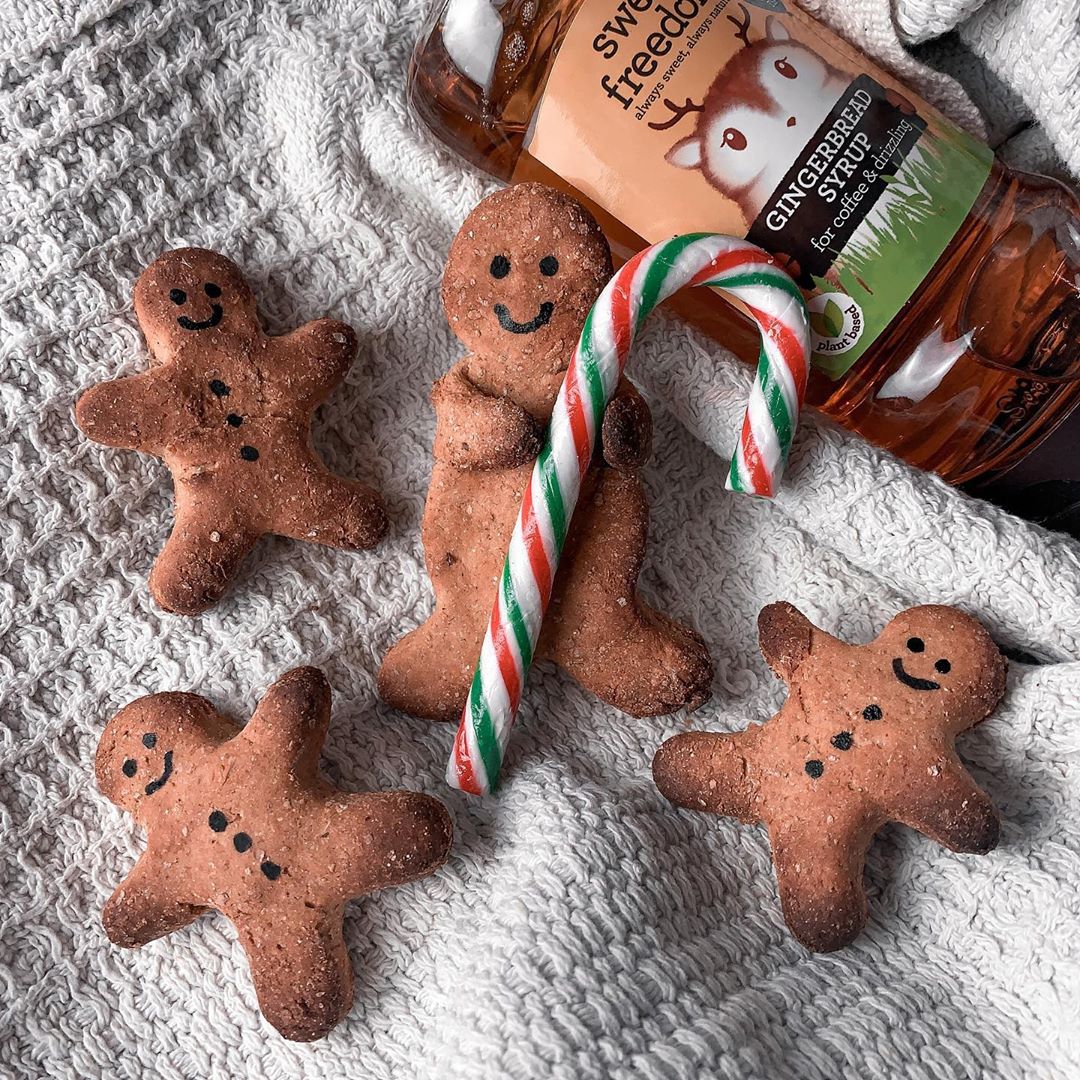 Gingerbread People Pre-Workout Snack Treat