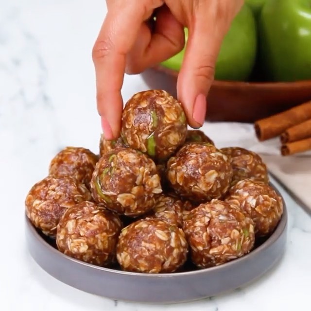 Apple Pie Bites for Festive Season