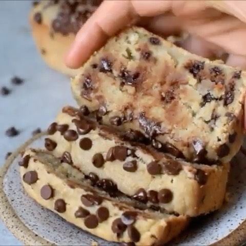 Chocolate Chip Blondies