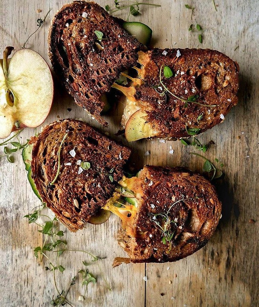 Vegan Grilled Cheese with Apple and Zucchini