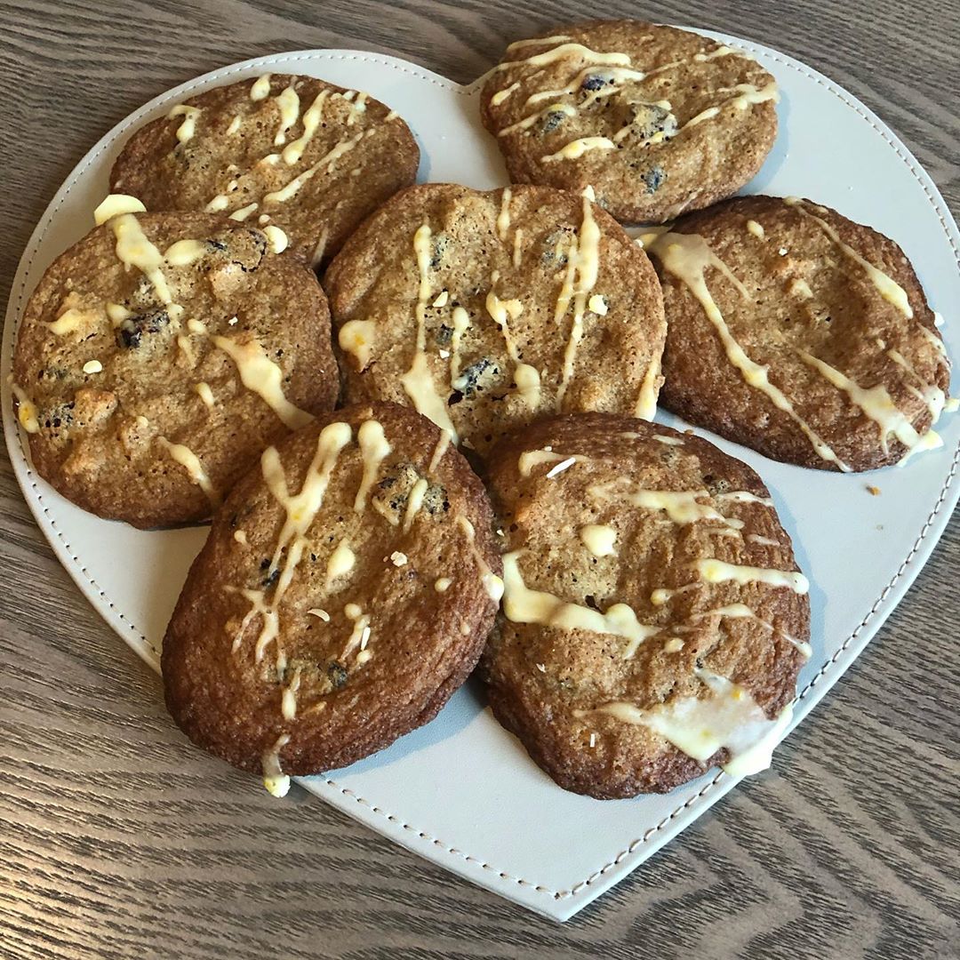 Delicious Cranberry Orange Cookies with Icing
