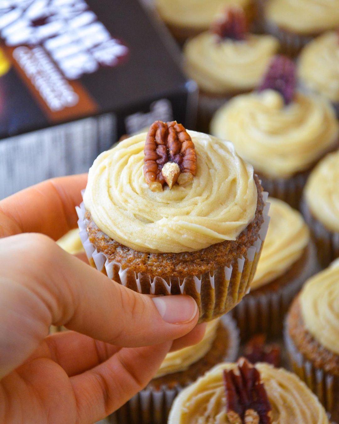 Vegan Carrot Cake Cupcakes