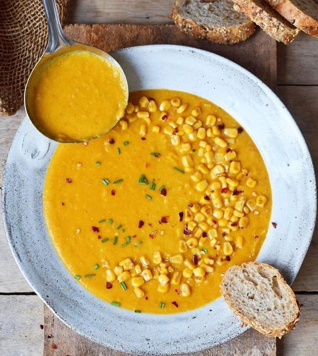Vegan Creamy Corn Chowder