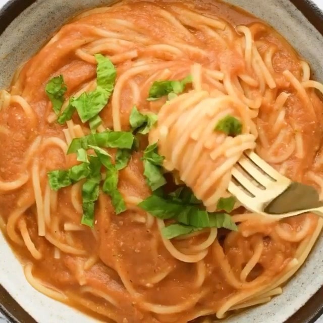 Roasted Tomato Spaghetti Sauce