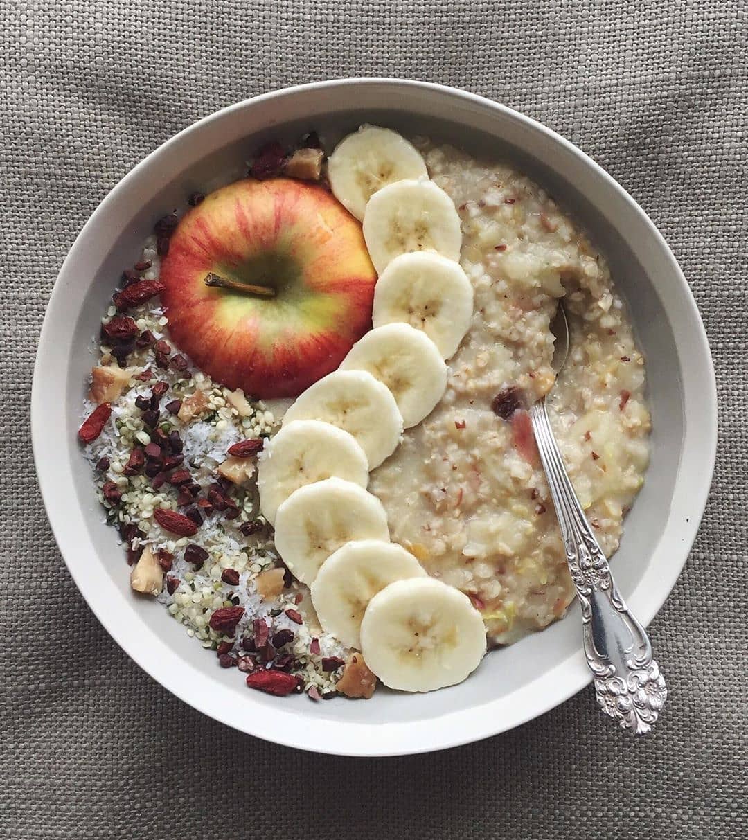 Vegan Apple Pie Style Porridge