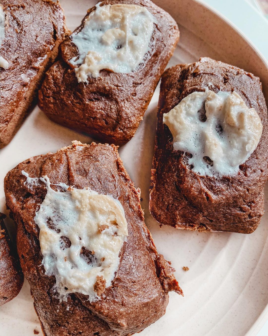 Fluffy and Fudgy Banana Brownies