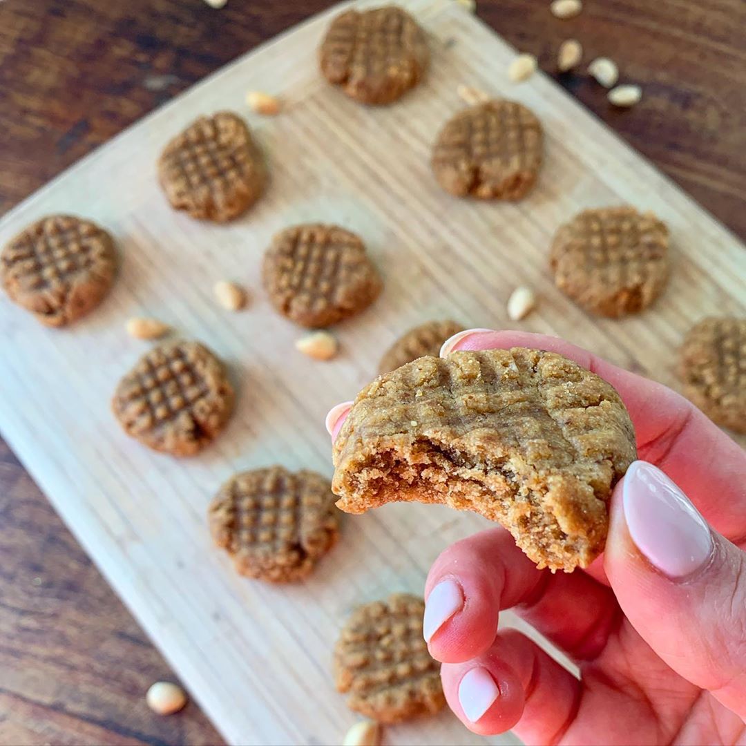 Chewy Gluten-Free Vegan Peanut Butter Cookies