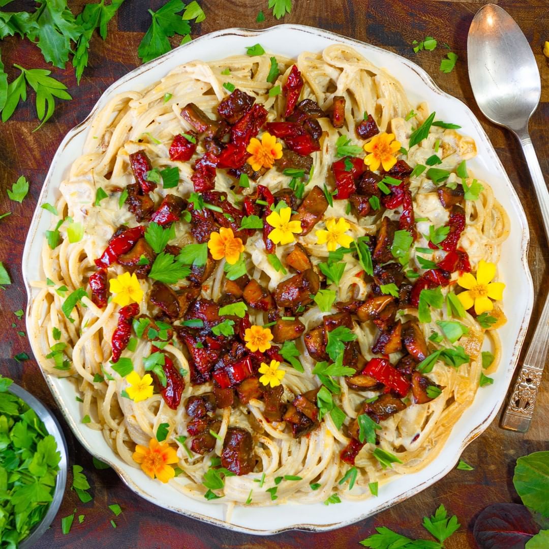 Creamy Vegan Carbonara Pasta