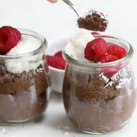 Chocolatey Chia Pudding