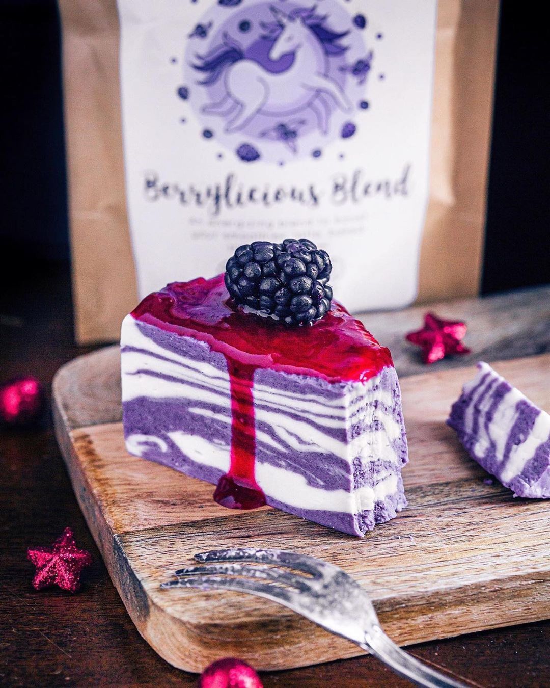 Gluten-Free Berry Vegan Cheesecake