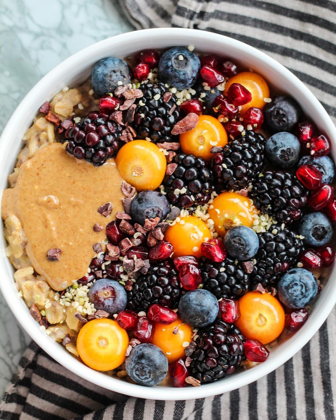 Delicious Snickerdoodle Oatmeal Cookie Bowl