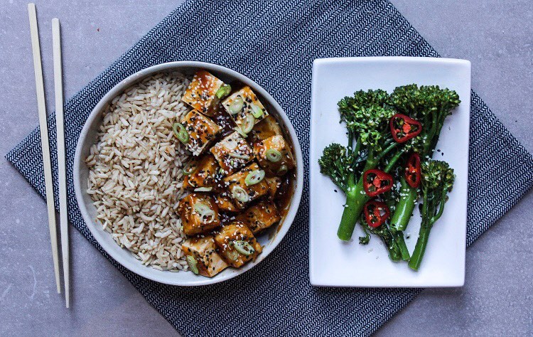 Easy Sticky Orange Tofu