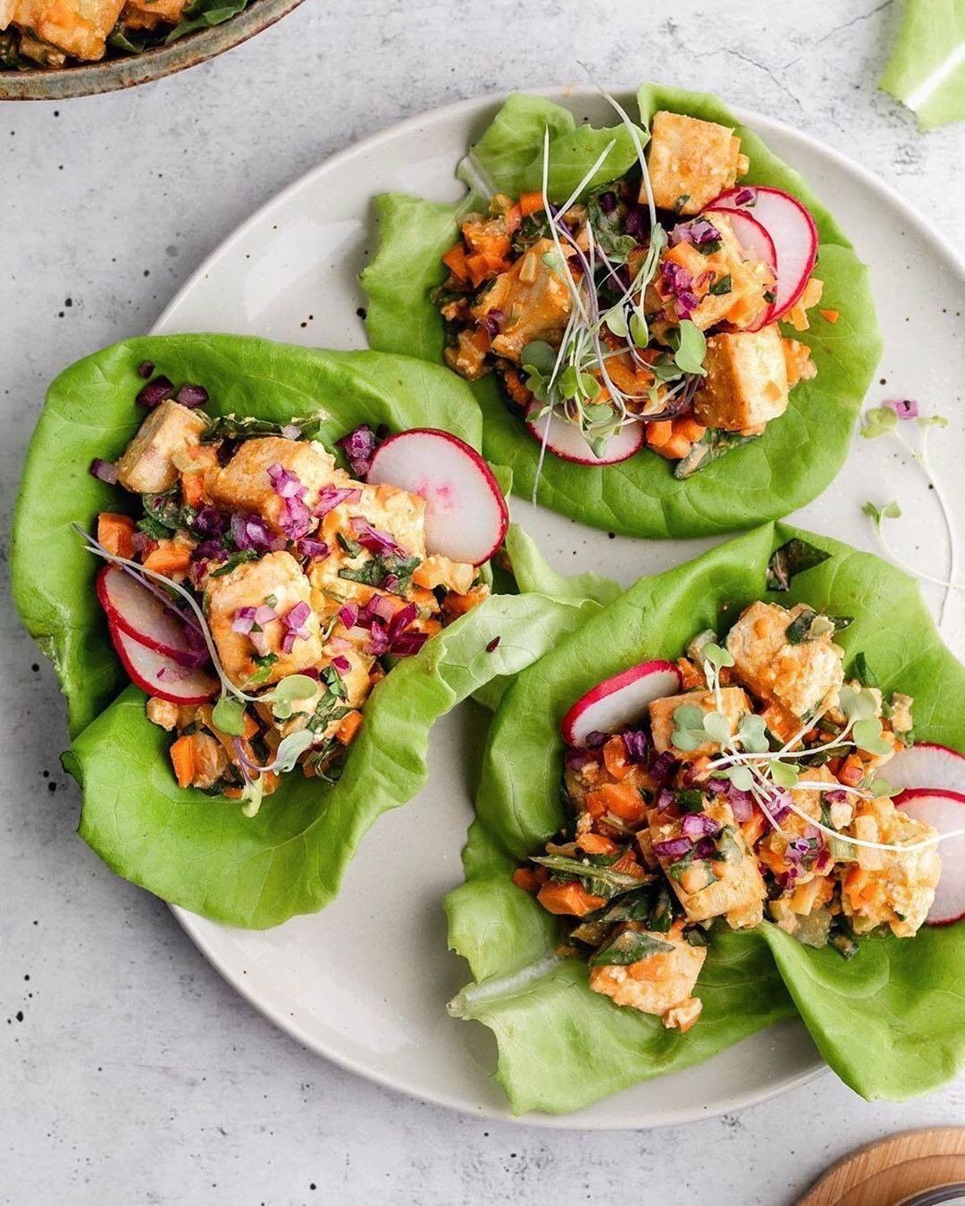 Lettuce Wraps Filled with Tofu Salad