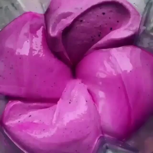 Pink Pitaya Nicecream Via