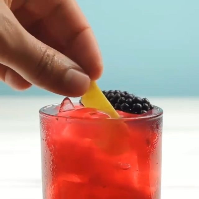 Refreshing Vegan Mojito Mocktail Drink