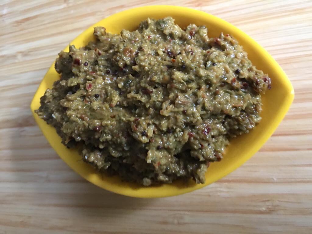 Carom and Mint Leaf Chutney