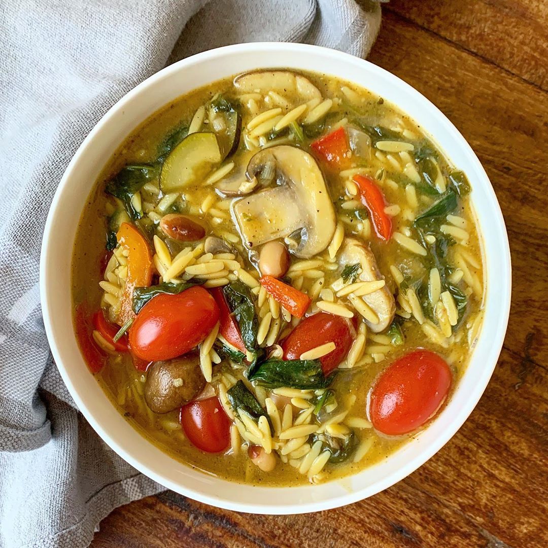 Perfect Healthy Lemon Orzo Soup