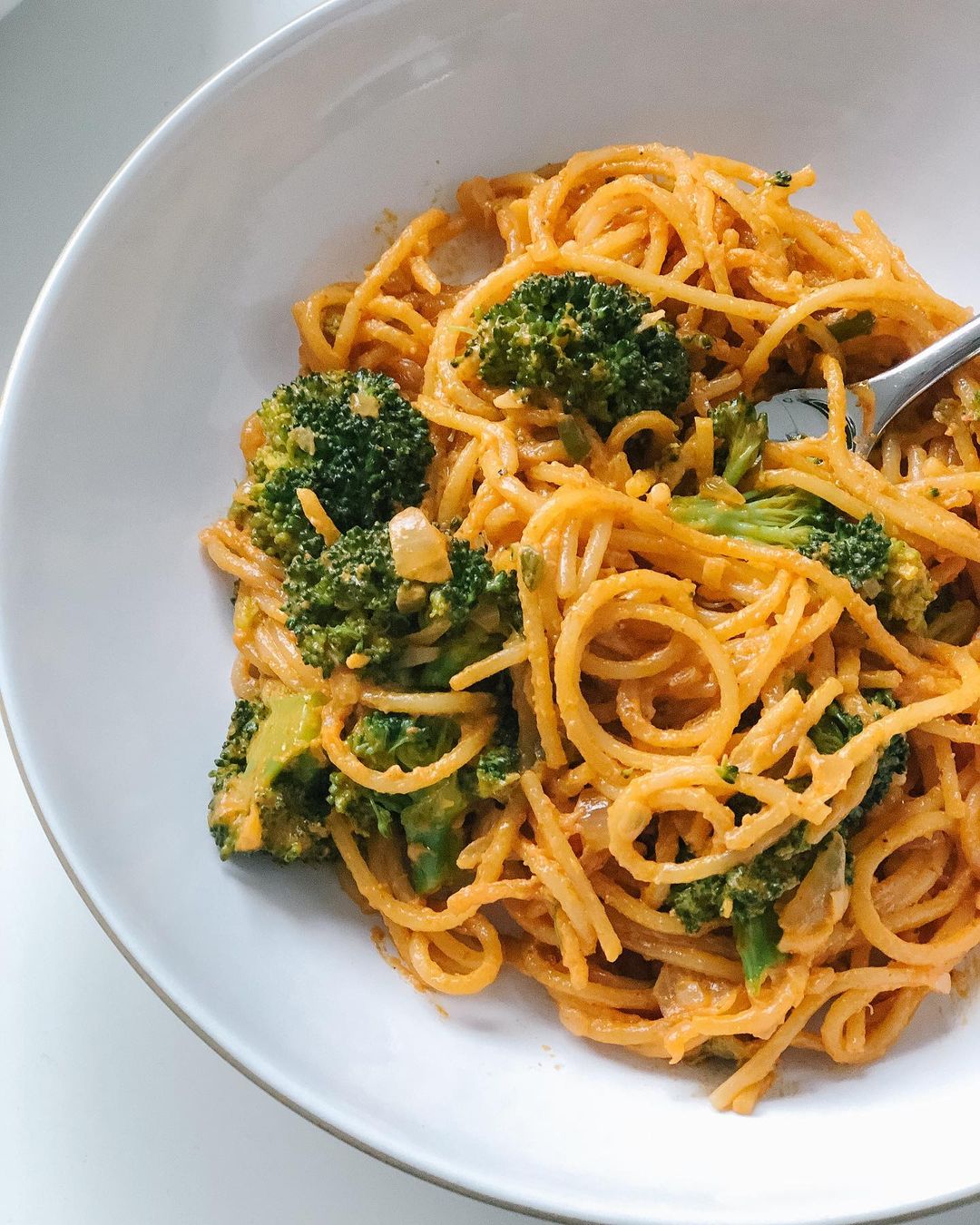Simple One Pot Curry Noodles