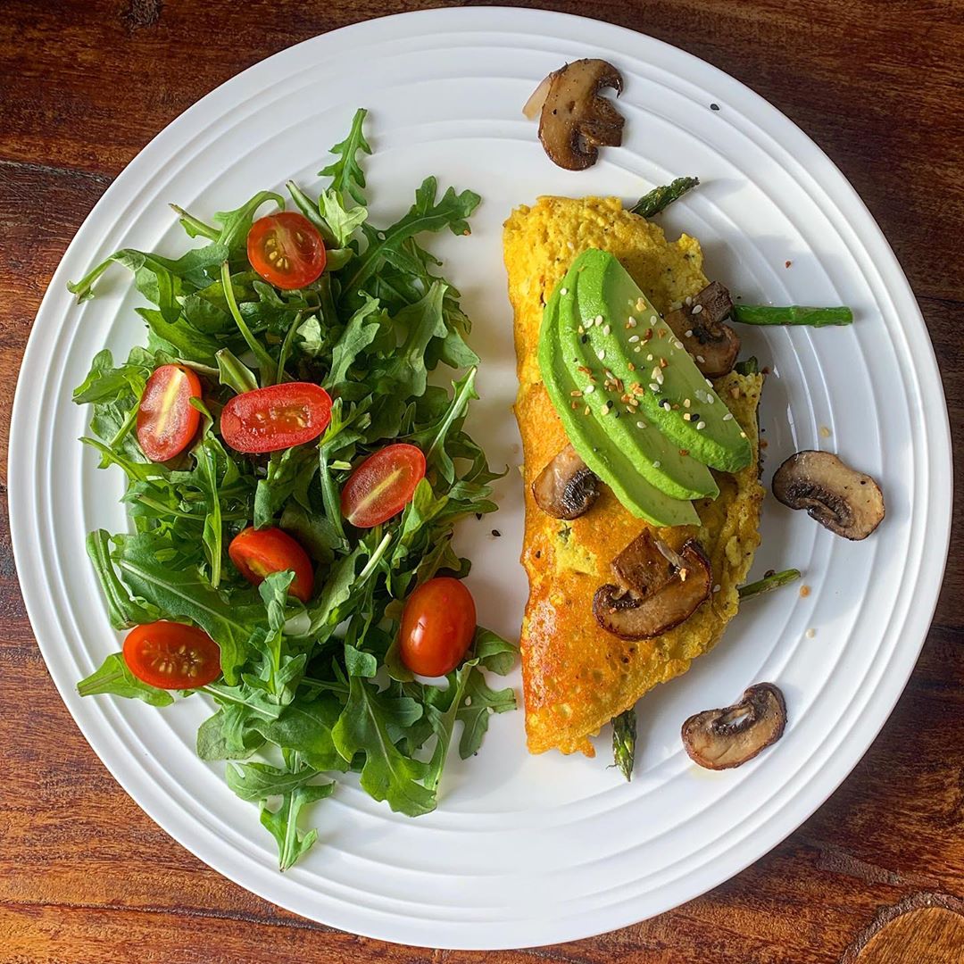 Vegan Mushroom Asparagus Omelette