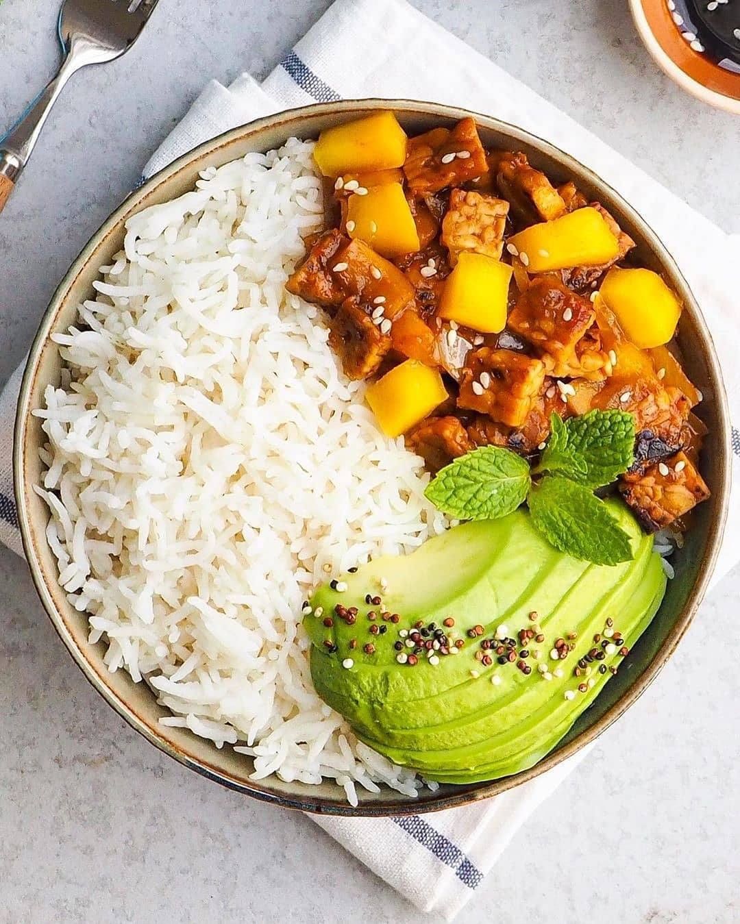 Mango Tempeh with Avocado Rice Bowl