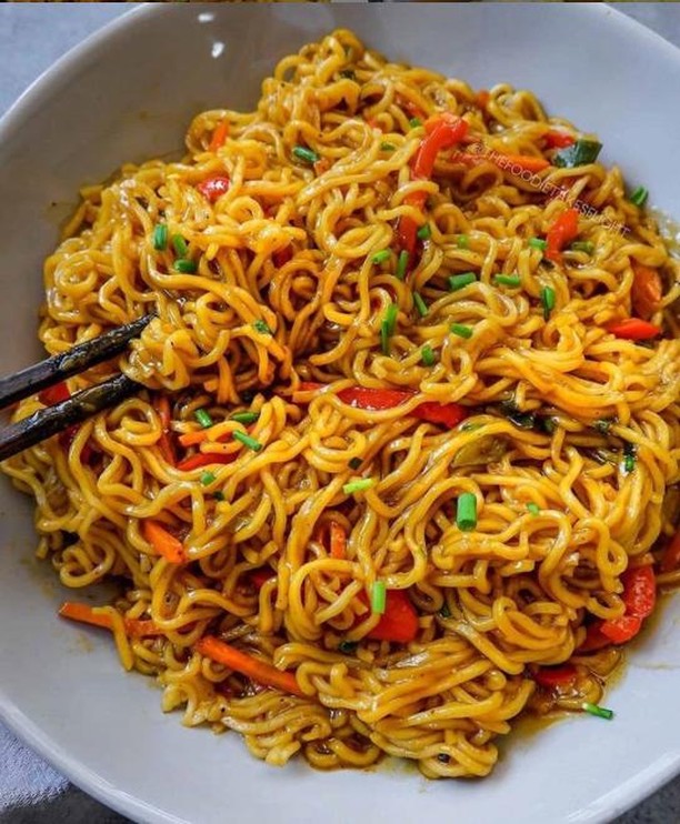 Curry and Pepper Noodles
