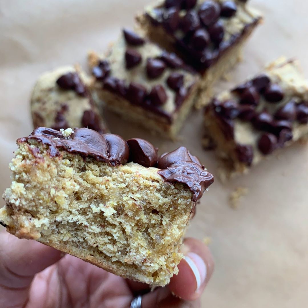 Chocolate Chip Blondie Bars