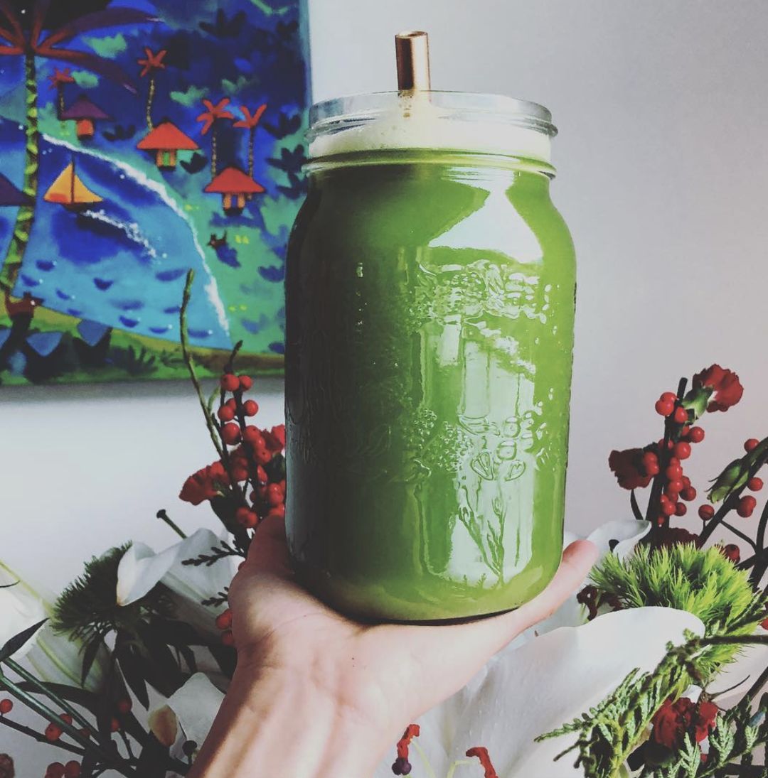 Simple Celery Juice for Detox and Digestion