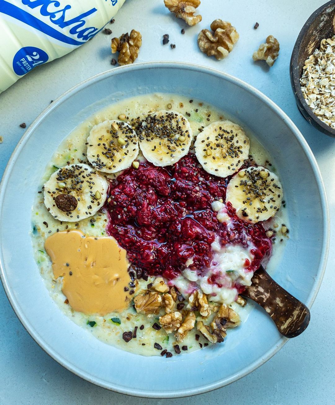 Creamy Vanilla Chia Oat Bowl