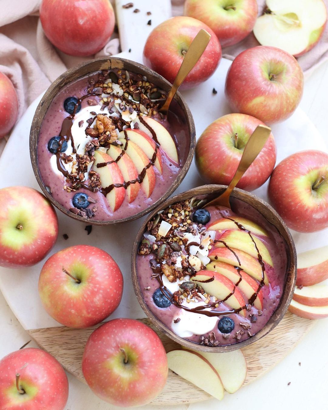 Apple Smoothie Bowl