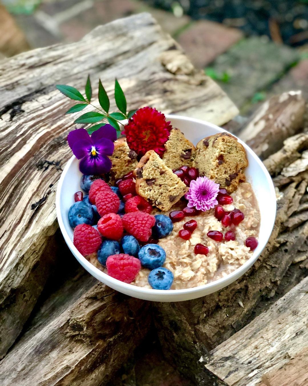Spiced Oatmeal Breakfast Bowl
