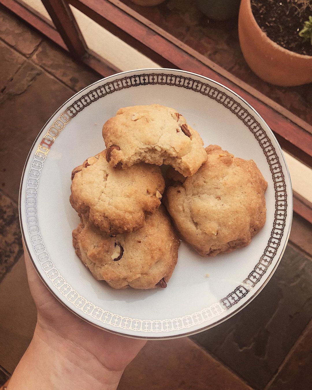Banana Almond Shortbread Cookies