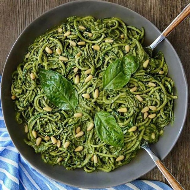 Oil Free Avocado Pesto Sauce