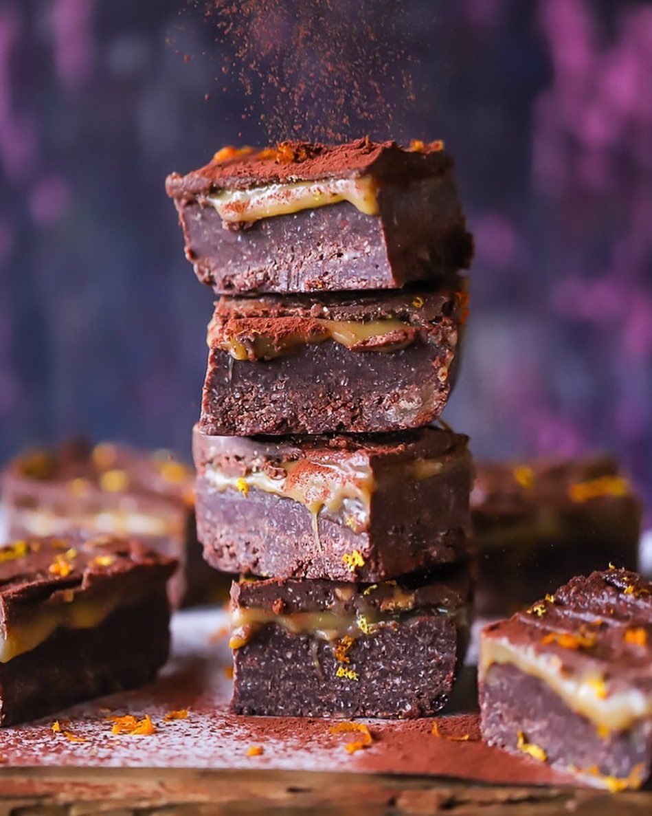 Chocolate Coconut Caramel Ice with Peanut Butter Topping