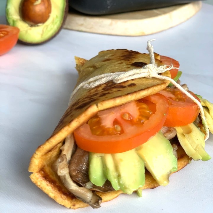 Vegan Omelette with Mushroom Avocado Tomato