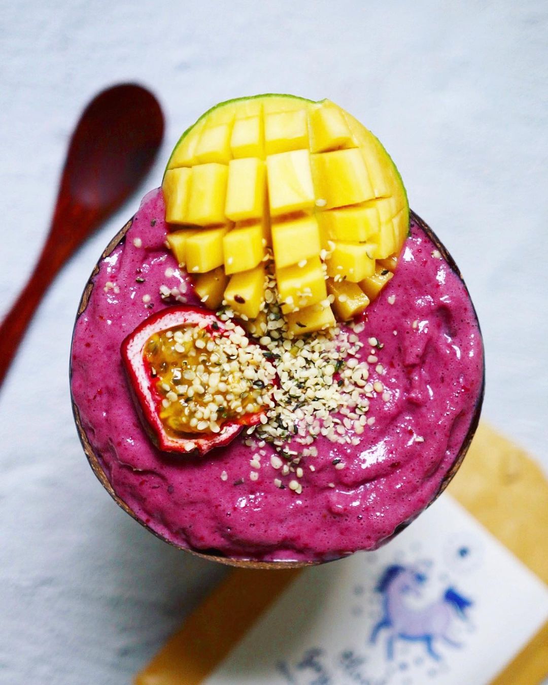 Vegan Banana Blackberry Smoothie Bowl