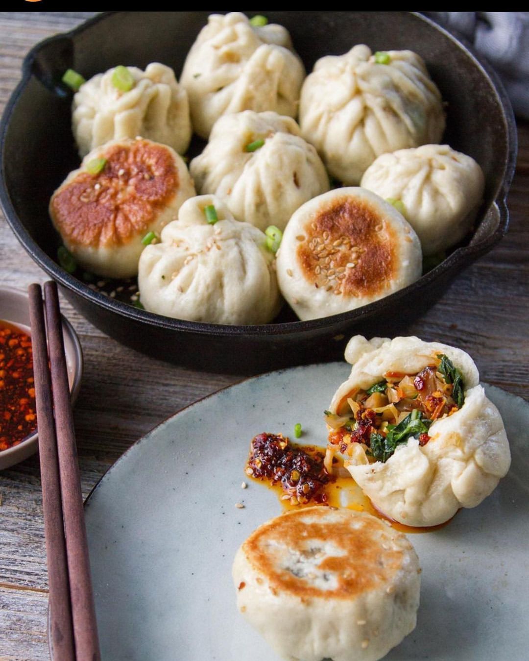 Pan-Fried Vegetable Steamed Buns