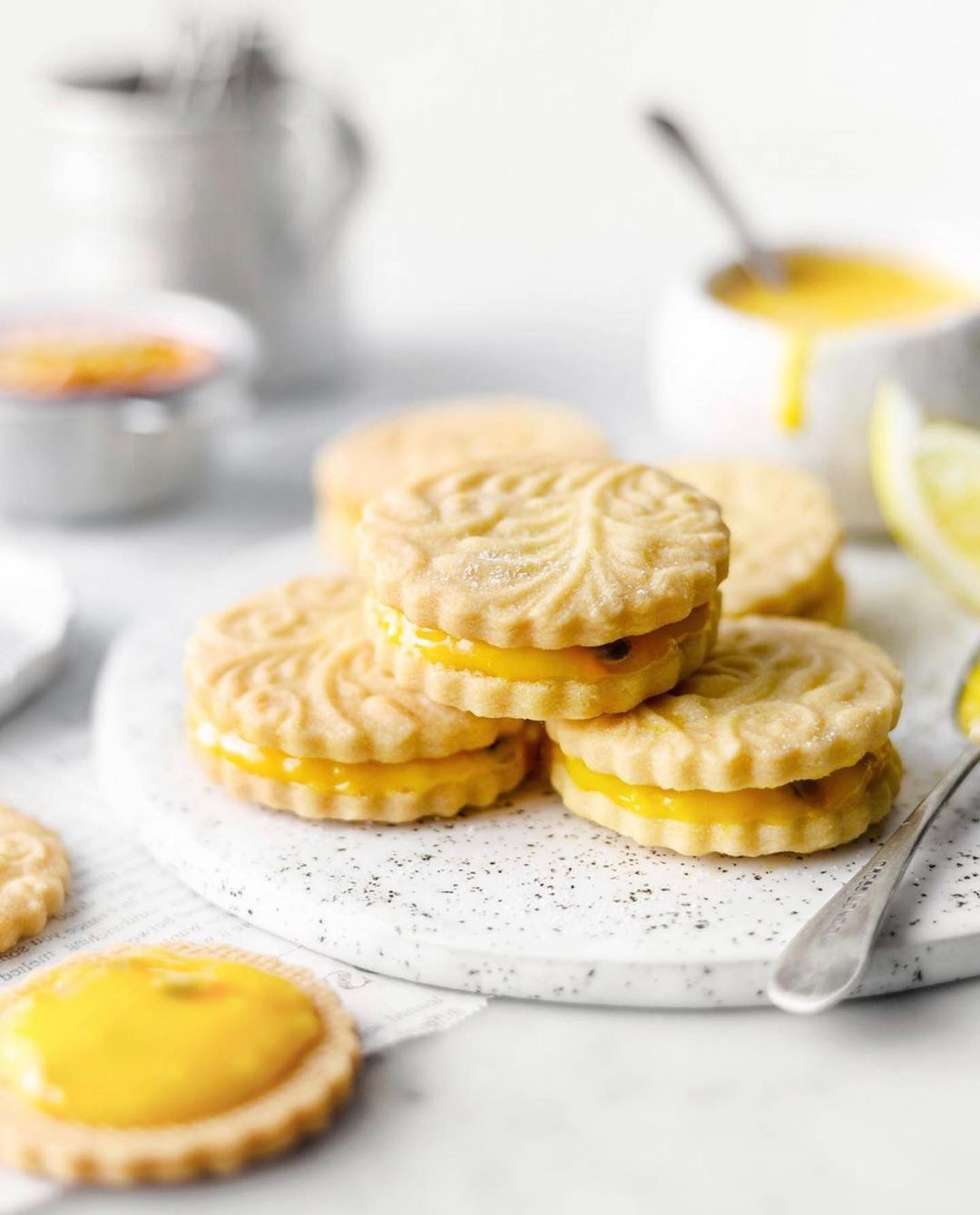 Vegan Lemon Passionfruit Sandwich Cookies