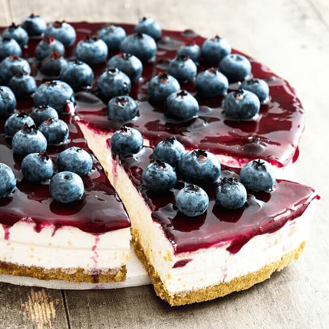 Healthy Vegan Blueberry Cheesecake