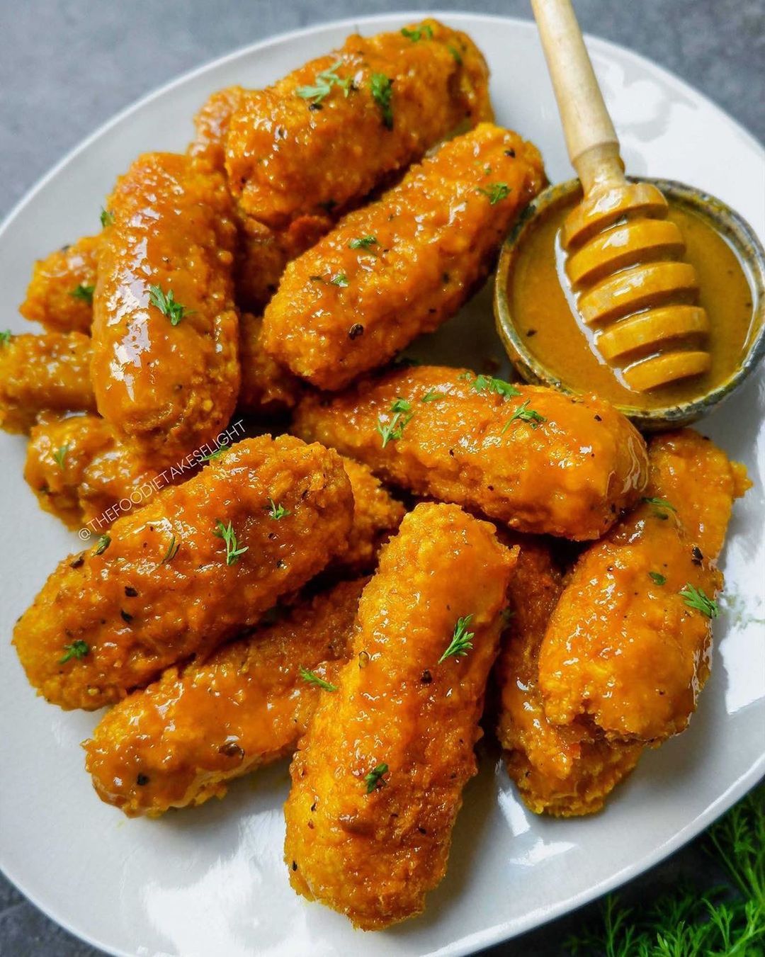 Easy Vegan Honey Mustard Dipping Sauce