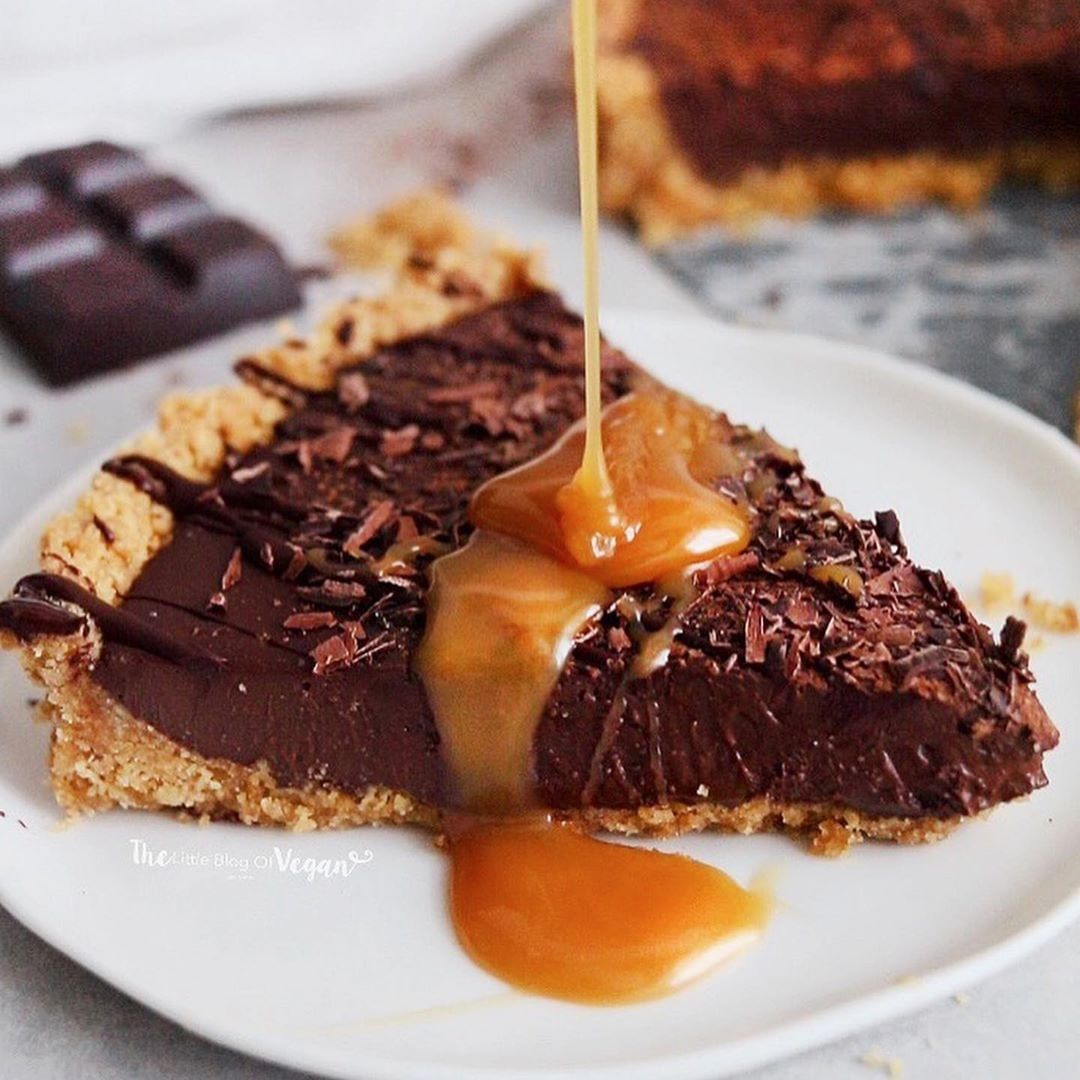 No-Bake Chocolate Tart