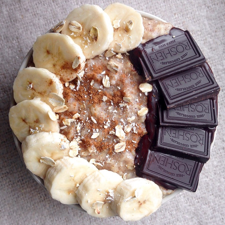Banana and Chocolate Oatmeal