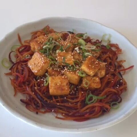 Carrot Noodles with Tofu